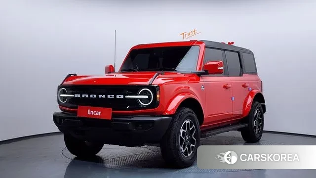 Ford Bronco 6th Generation 2024 Красный из Кореи