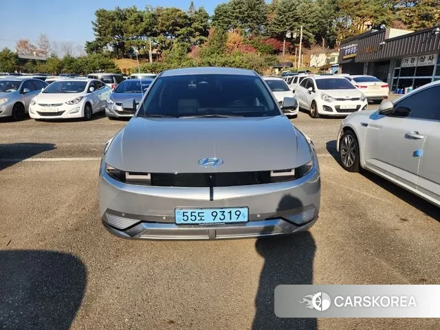 Hyundai Ionic 5 2022 Серебристо-серый из Кореи