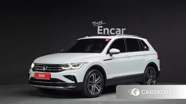 Volkswagen Tiguan second Generation 2022 Белый из Кореи