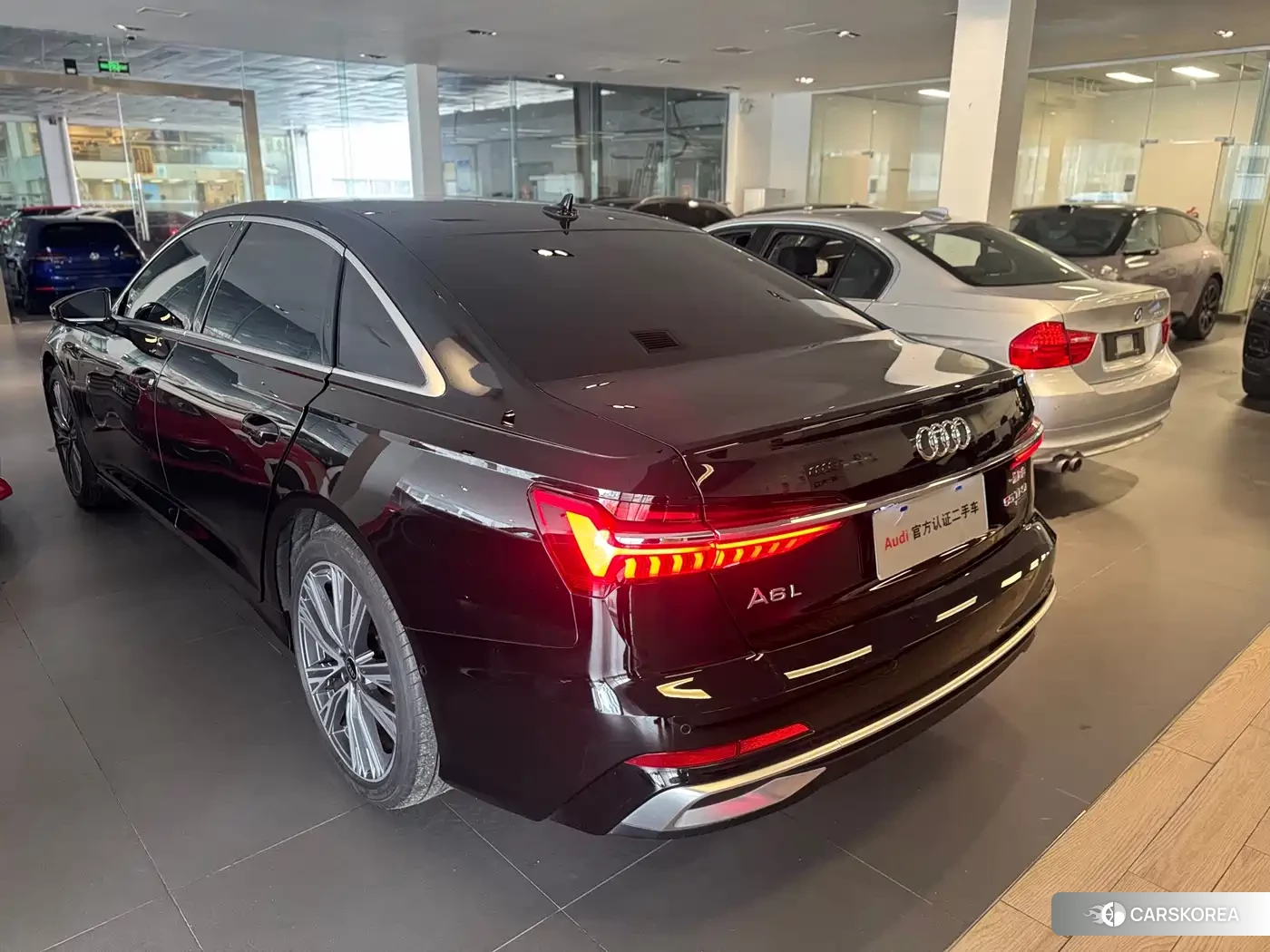 Audi A6L 2025 Черный из Китая