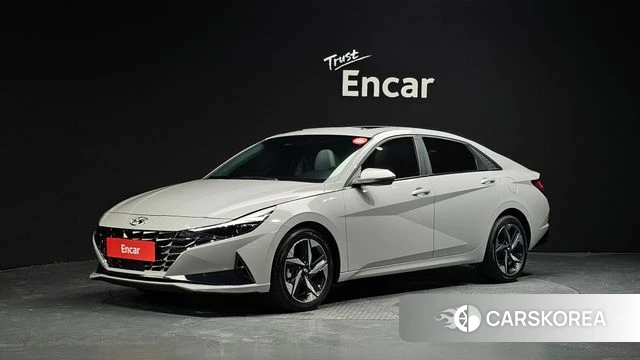 Hyundai Avante (CN7) 2022 Серебристо-серый из Кореи