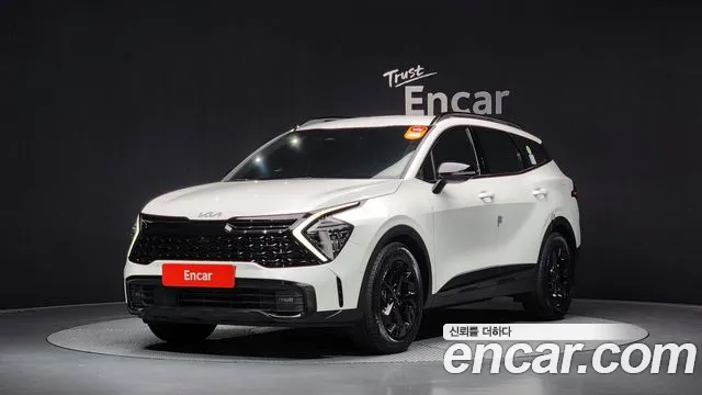Kia Sportage 5th Generation Hybrid 2023 Белый из Кореи