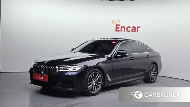 BMW 5 Series (G30) 2023 Черный из Кореи