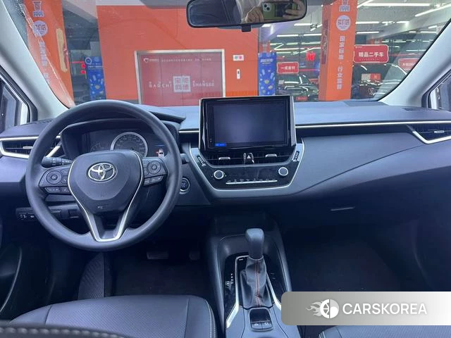 Toyota Corolla 2022 Белый из Китая