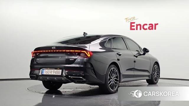 Kia K5 3rd generation 2021 Серый из Кореи