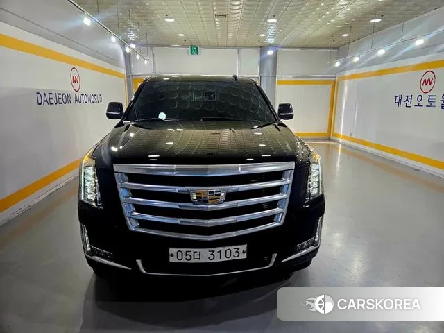Cadillac Escalade 2019 Черный из Кореи