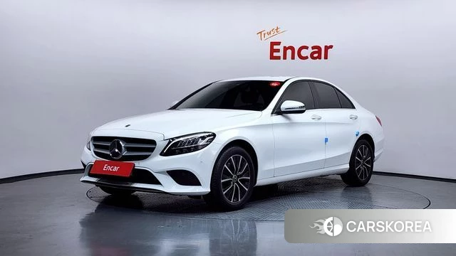 Mercedes-Benz C-Class W205 2020 Белый из Кореи