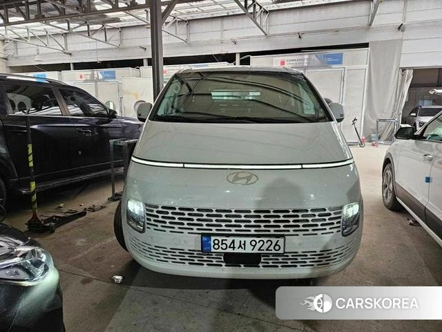 Hyundai Staria 2025 Белый из Кореи