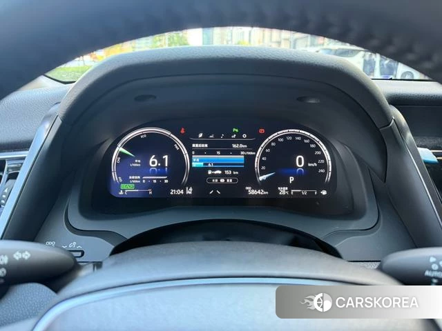 Toyota Camry 2023 Белый из Китая
