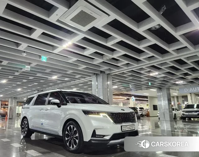 Kia Carnival 4th generation 2020 Белый из Кореи