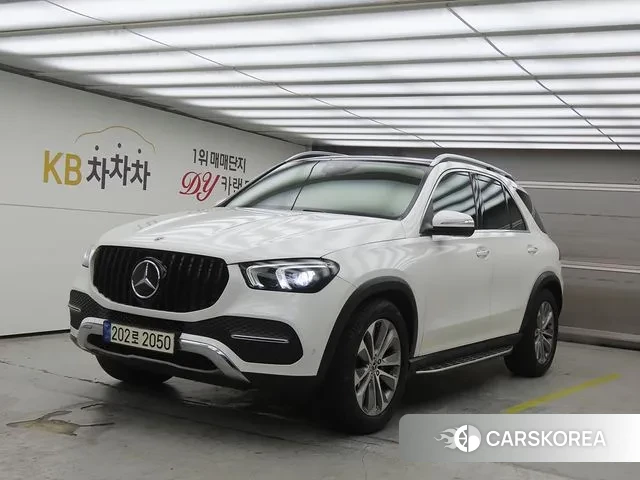 Mercedes-Benz GLE-Class W167 2021 Белый из Кореи