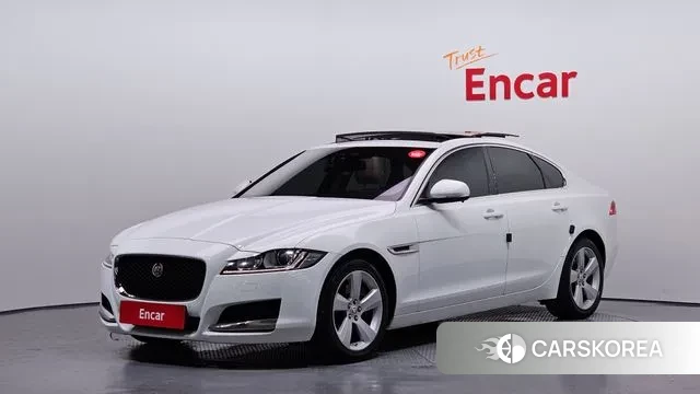 Jaguar XF (X260) 2018 Белый из Кореи