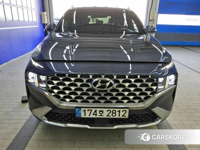 Hyundai The New Santa Fe 2023 Серый из Кореи