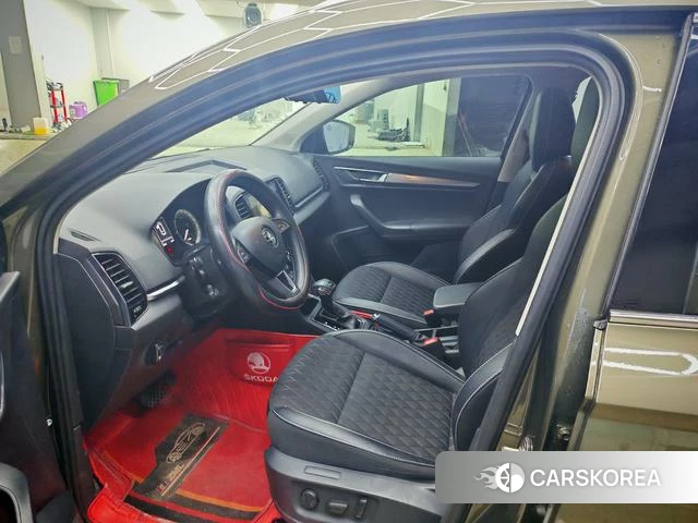 Skoda Krok 2018 Зеленый из Китая