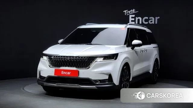 Kia Carnival 4th generation 2023 Белый из Кореи