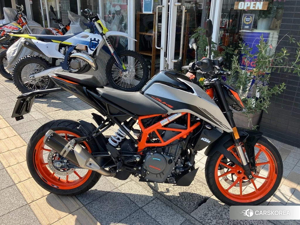 Проданный KTM 390 DUKE 2022 из Японии, фото 2