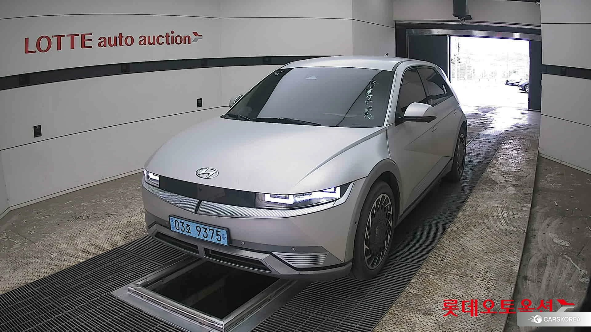 Hyundai IONIQ 5 2022 Gravity Gold Mat из Кореи