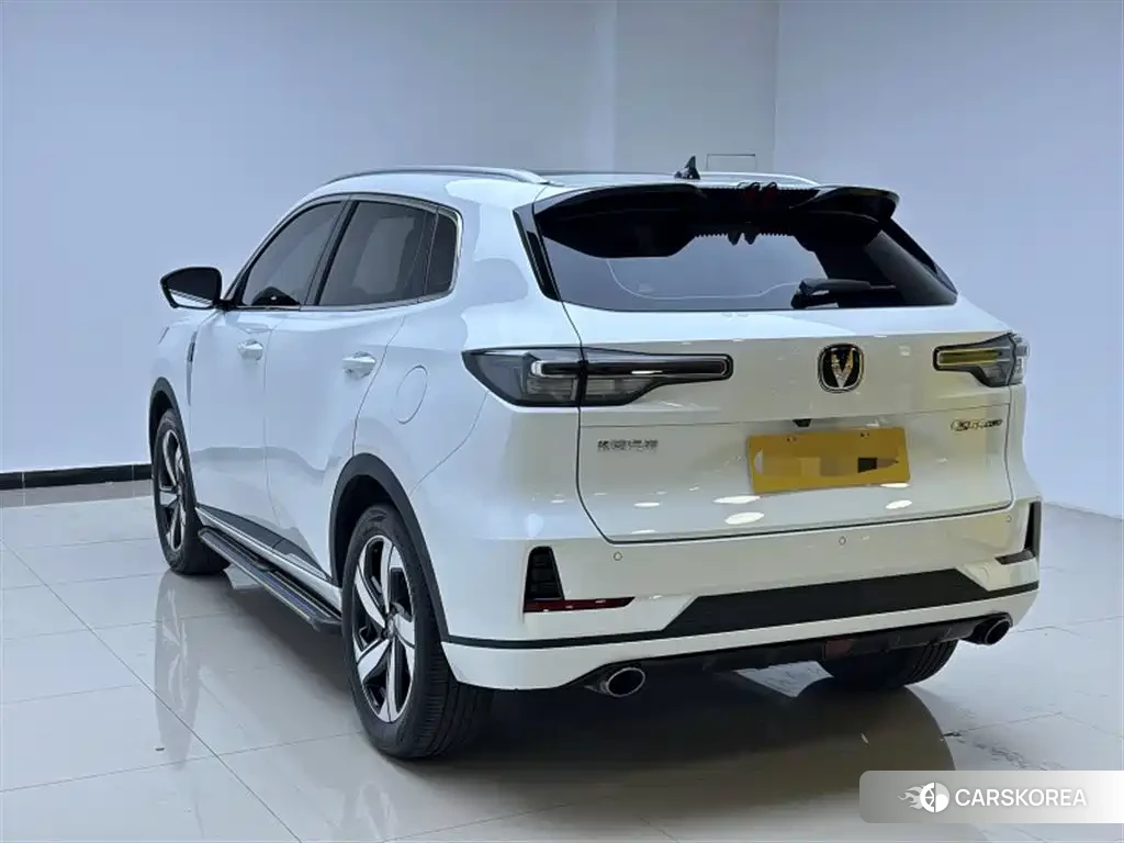 Chang'an Changan CS55PLUS 2024 Белый из Китая