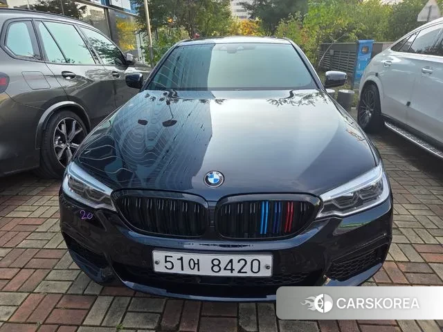 BMW 5 Series (G30) 2018 Черный из Кореи