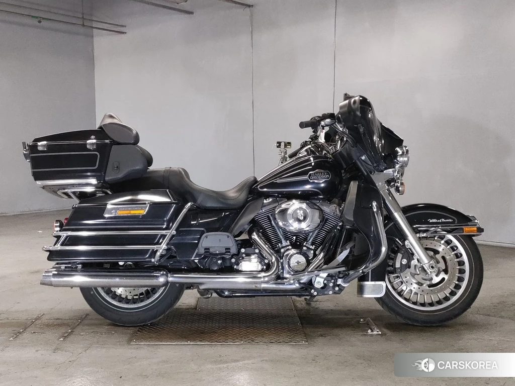 Проданный Harley-Davidson Electra Glide FLHTCU1690 2013 из Японии