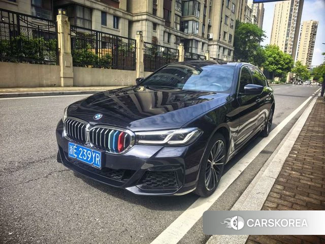BMW 5 series 2023 Черный из Китая