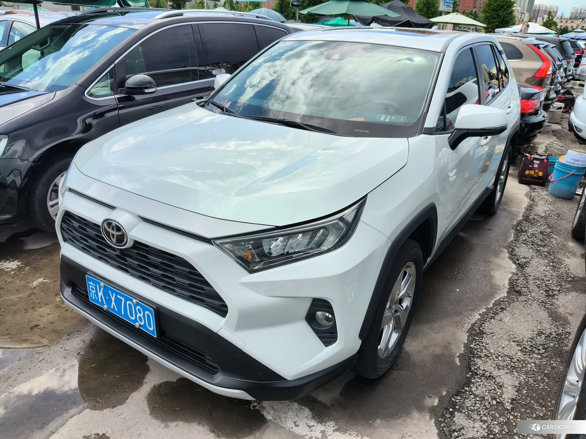 Toyota RAV4 Rongfang 2021 Белый из Китая