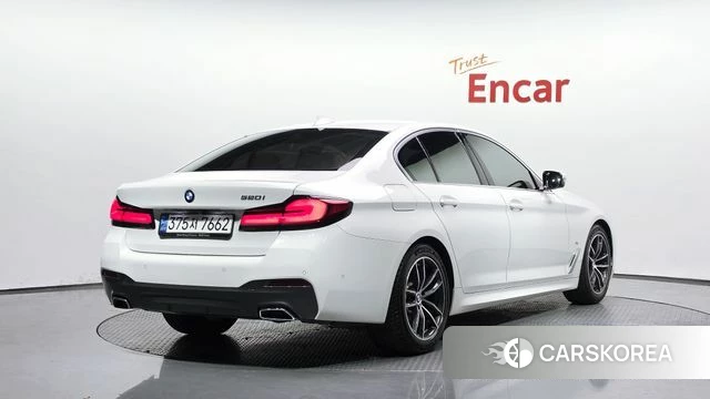 BMW 5 Series (G30) 2021 Белый из Кореи