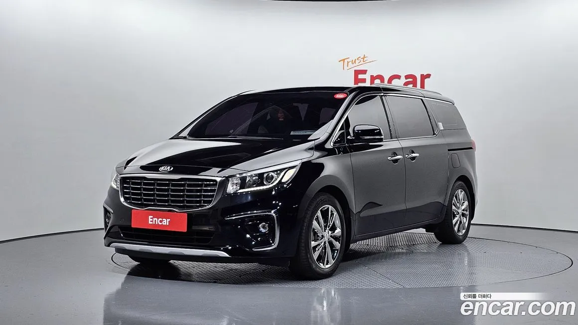 Kia The New Carnival 2018 Черный из Кореи