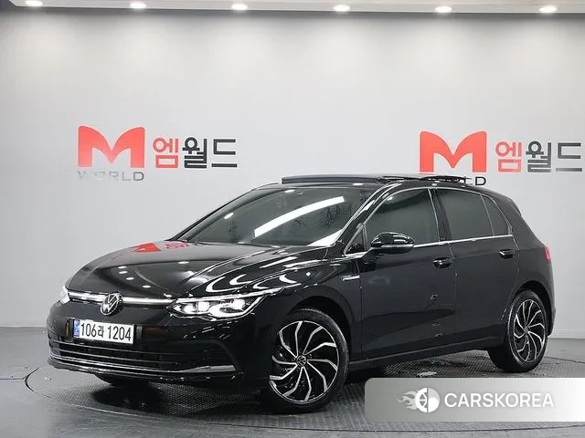 Volkswagen Golf 8th Generation 2024 Черный из Кореи