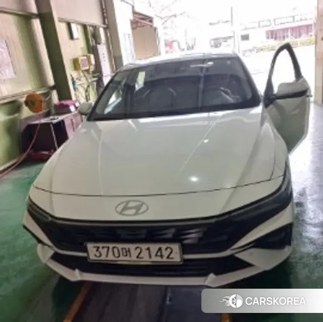 Hyundai The New Avante (CN7) 2023 Белый из Кореи