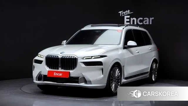 BMW X7 (G07) 2023 Белый из Кореи