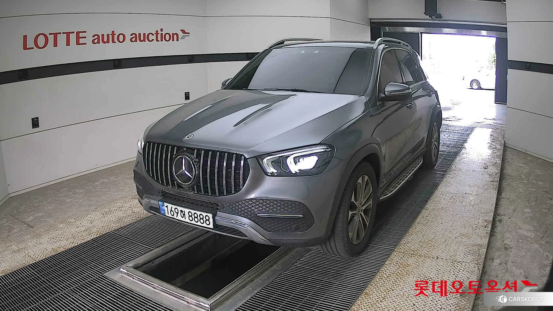 Mercedes-Benz Mercedes-Benz GLE300 d 4MATIC 2022 992-SELENITE GREY METALLIC [BENZ] из Кореи