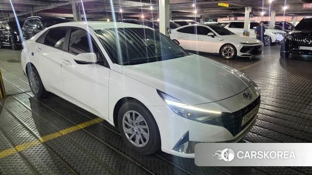 Hyundai Avante (CN7) 2021 Белый из Кореи