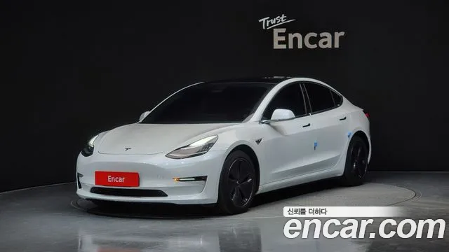 Tesla Model 3 2019 Белый из Кореи