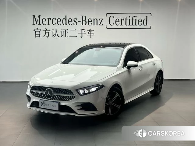 Mercedes-Benz Class A 2022 Белый из Китая