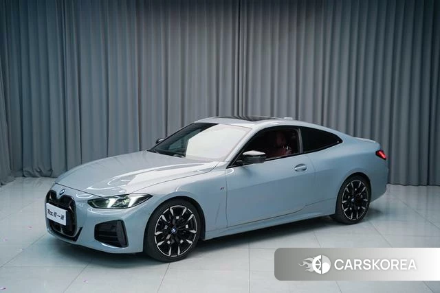 BMW 4 series 2024 Серебристо-серый из Китая