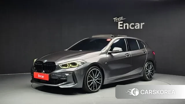 BMW 1 Series (F40) 2020 Серый из Кореи