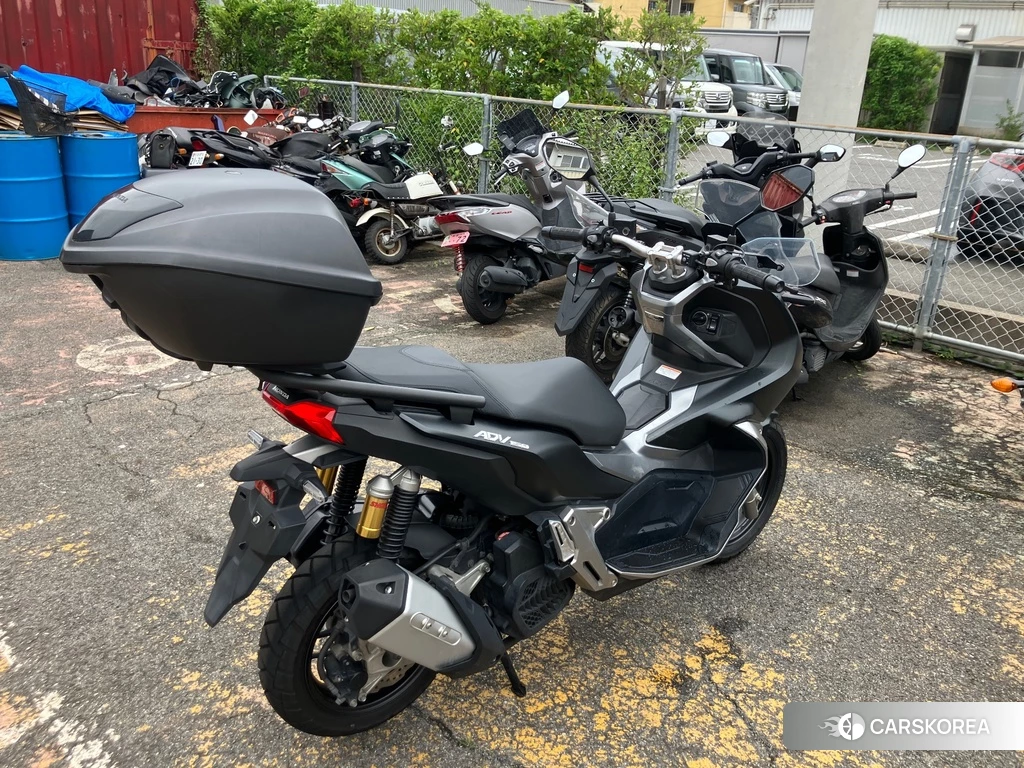 Проданный Honda ADV150 2019 из Японии