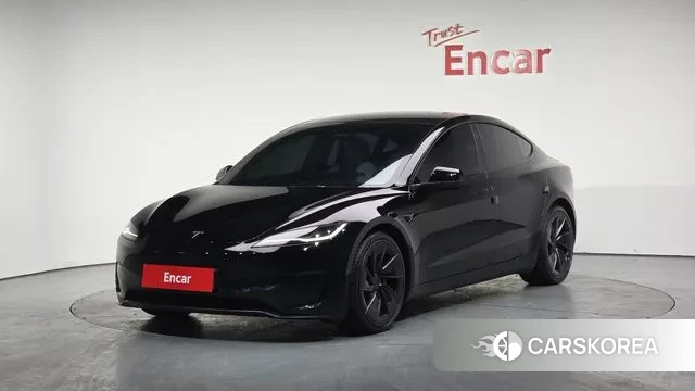 Tesla Model 3 2024 Черный из Кореи