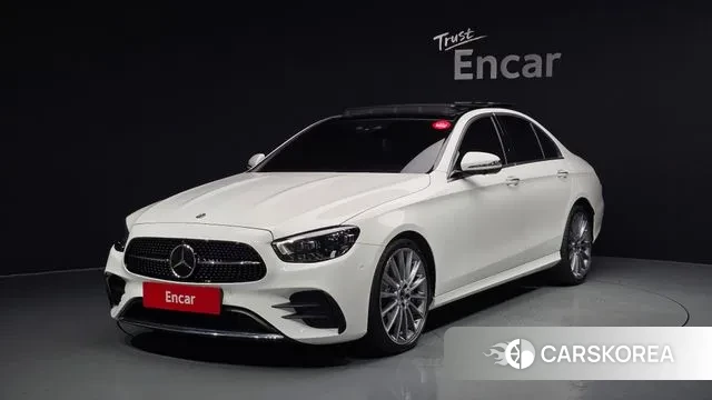 Mercedes-Benz E-Class W213 2022 Белый из Кореи