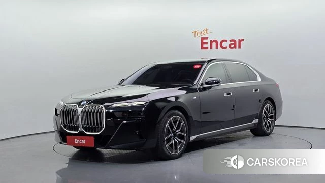 BMW 7 Series (G70) 2024 Черный из Кореи