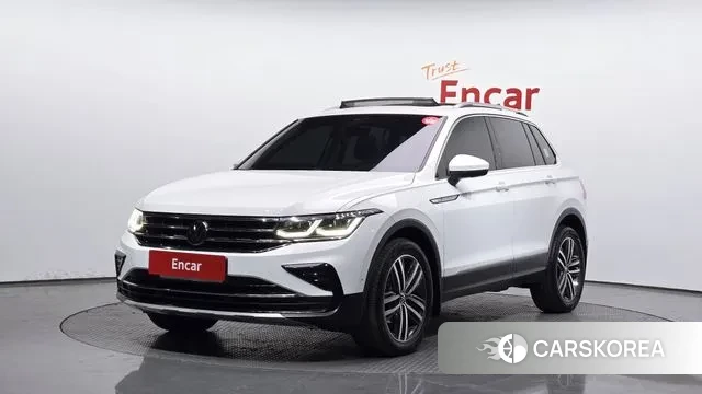 Volkswagen Tiguan second Generation 2023 Белый из Кореи