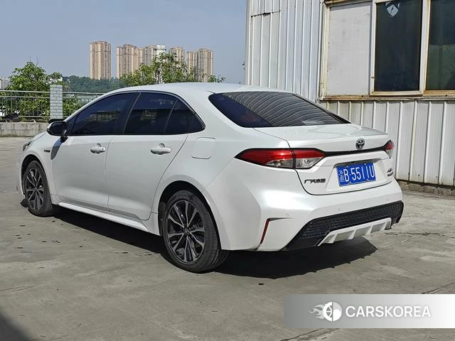 Toyota Lei Ling 2021 Белый из Китая