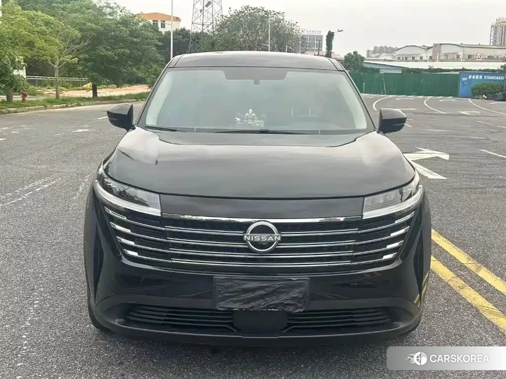 Nissan Exploring the land 2024 Черный из Китая