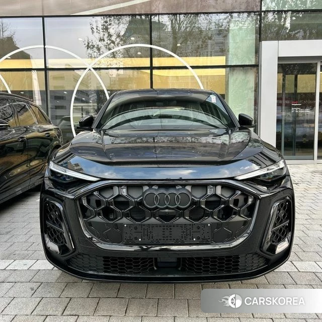 Audi Q5 (80A) 2025 Золотой из Кореи