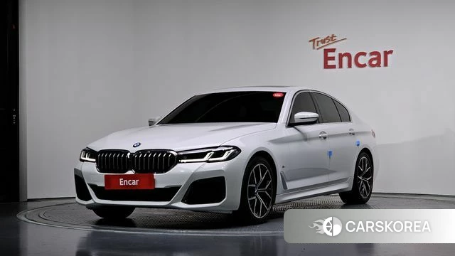 BMW 5 Series (G30) 2023 Белый из Кореи