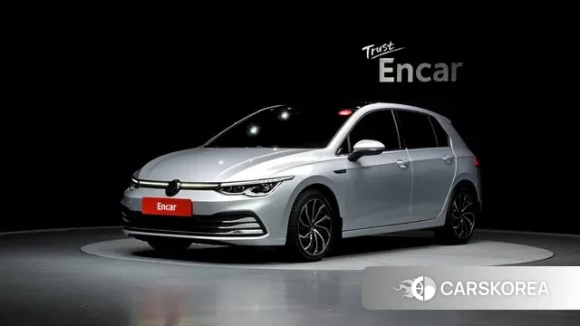 Volkswagen Golf 8th Generation 2024 Серебристо-серый из Кореи