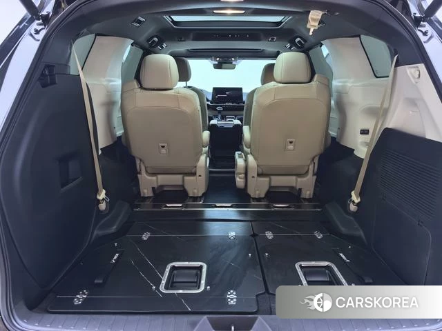 Toyota Grevia 2023 Черный из Китая