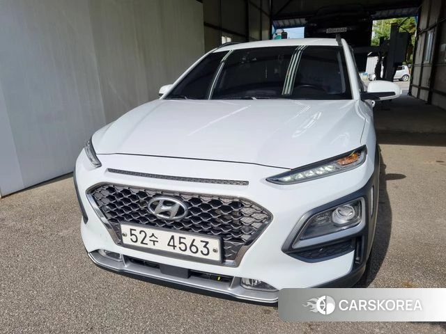 Hyundai Kona 2019 Белый из Кореи