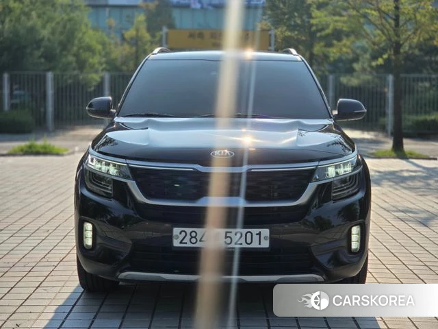 Kia Seltos 2019 Черный из Кореи